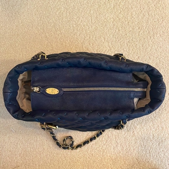 Chanel Caviar Navy Blue & Gold Hardware Stitch Tote Handbag - Picture 7 of 16